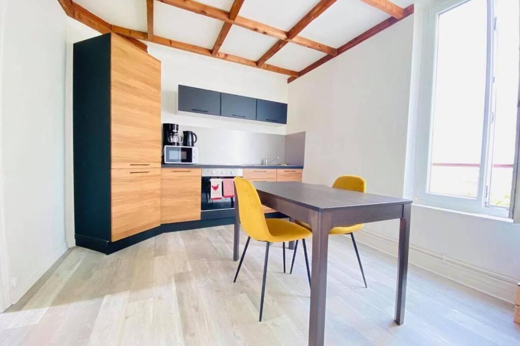 Appartement Rez-De-Chaussee Laon Eksteriør bilde